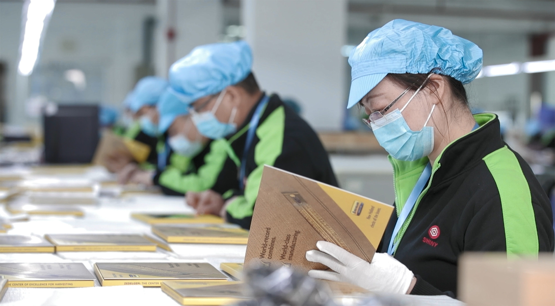 Dongguan Hesheng Creative Technology Co., Ltd. γραμμή παραγωγής του κατασκευαστή