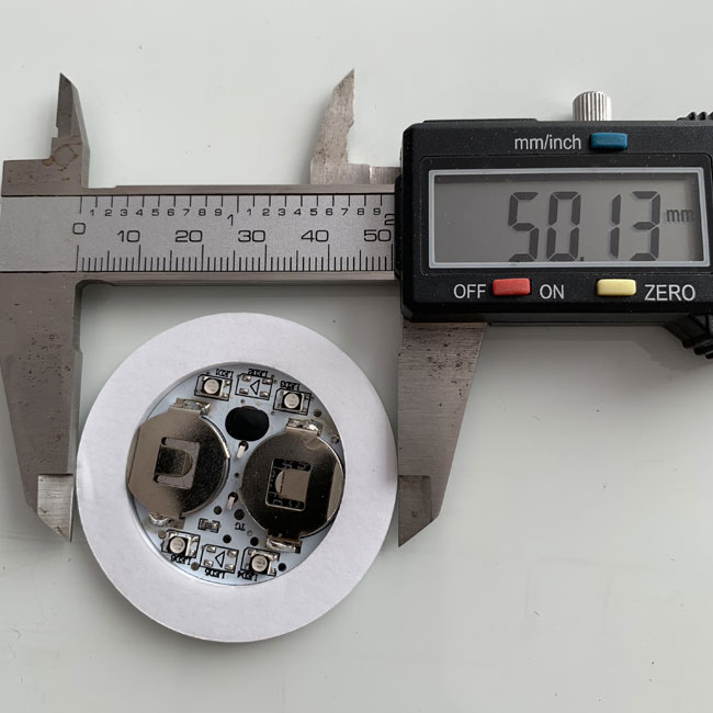 Φως επάνω των οδηγήσεων μπουκαλιών στο ελαφρύ πιστοποιητικό CE ROHS cOem αυτοκόλλητων ετικεττών πολύχρωμο 2